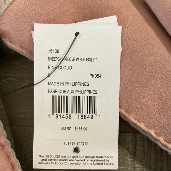 UGG Genuine Dyed Shearling Slim Side Vent Gloves, size L - Picture 4 of 6